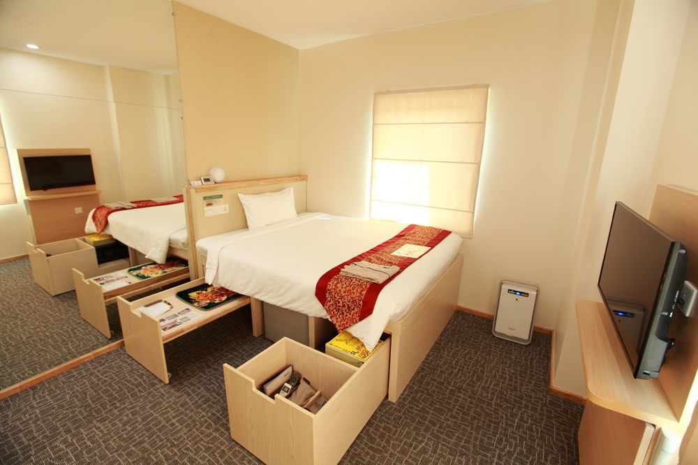 Super Hotel Yangon Eksteriør bilde