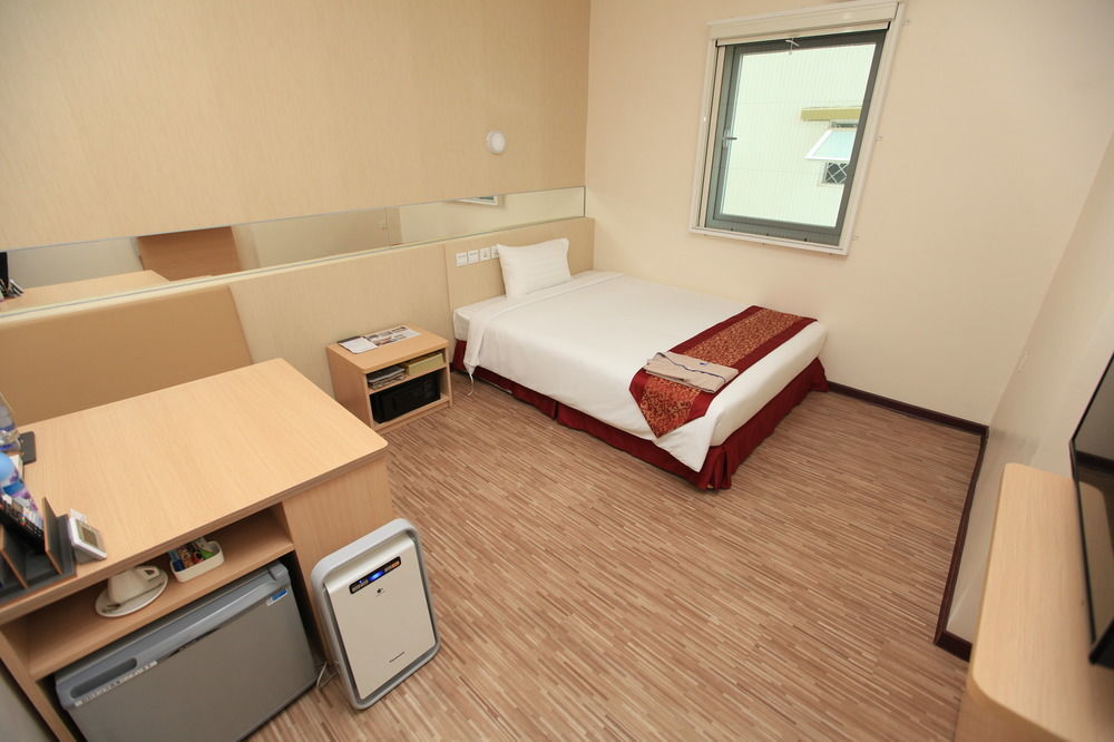 Super Hotel Yangon Eksteriør bilde